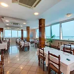 Majestic Hotel 3*