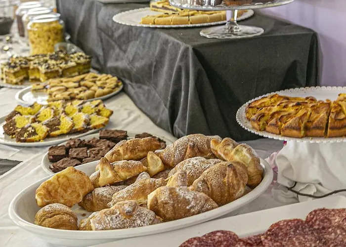 מלון Majestic 3*